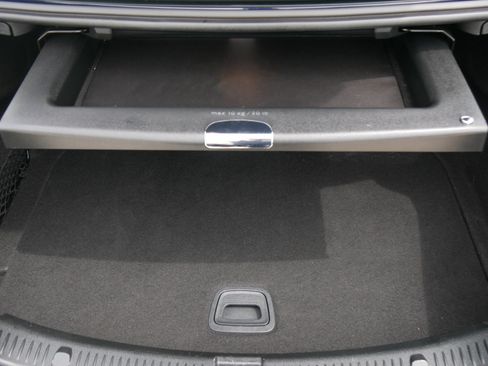 Used 2020 Mercedes-Benz E 350 Sedan image 29