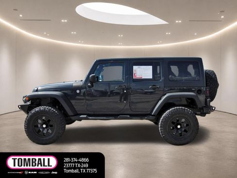 Used 2016 Jeep Wrangler Unlimited Sport w/ Quick Order Package 23S AWD/4WD image 4