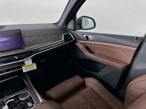 New 2026 BMW X5 xDrive50e w/ Premium Package AWD/4WD image 23