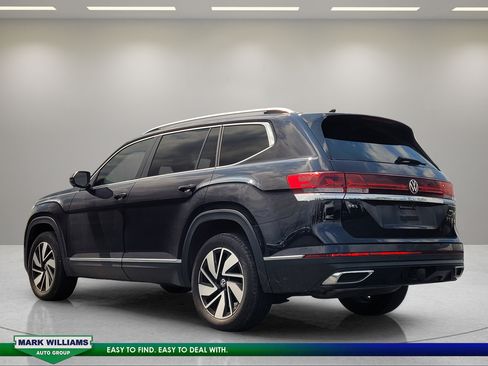 Used 2024 Volkswagen Atlas SEL AWD/4WD image 6