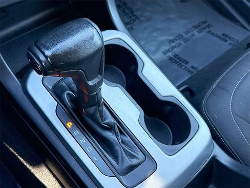 Used 2021 Chevrolet Colorado LT w/ Safety Package image 16
