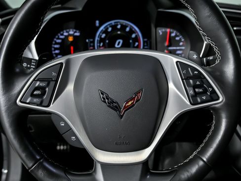 Used 2019 Chevrolet Corvette Stingray Coupe w/ 1LT RWD image 26