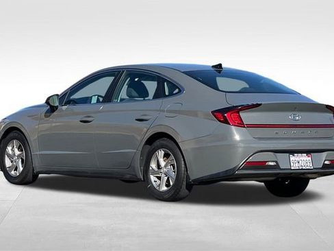 Used 2021 Hyundai Sonata SE w/ Cargo Package image 6