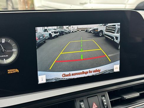 Certified 2024 Lexus ES 350 w/ Premium Package image 22