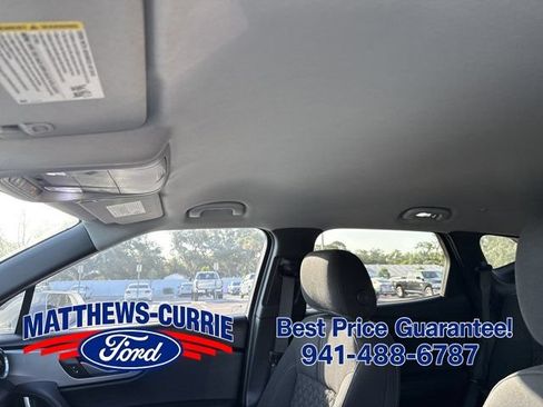 Used 2020 Chevrolet Blazer LT w/ LPO, Black Grille Bar Package FWD image 11