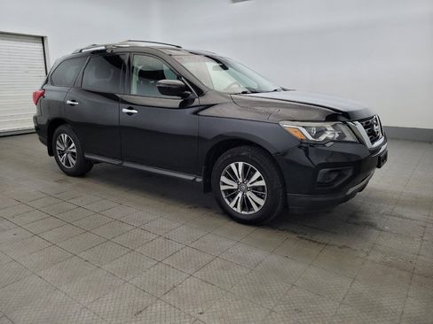 Used 2019 Nissan Pathfinder S AWD/4WD image 11