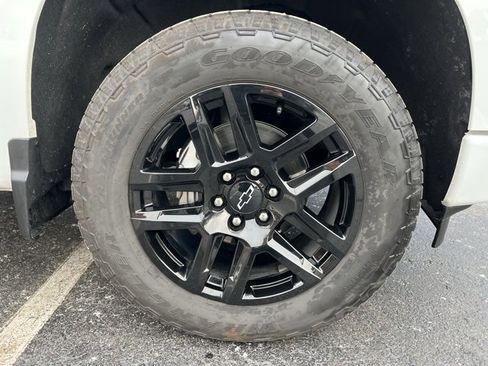 Used 2025 Chevrolet Silverado 1500 RST w/ Rally Edition image 43