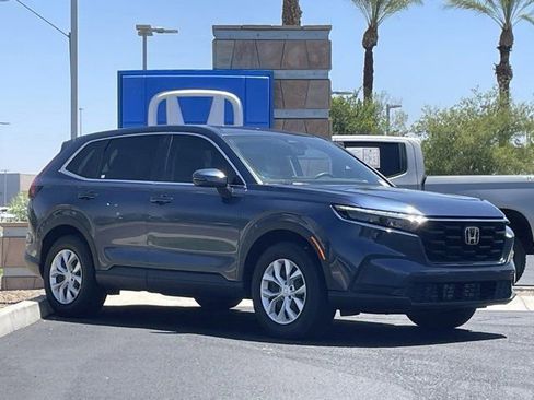 Used 2024 Honda CR-V LX image 3