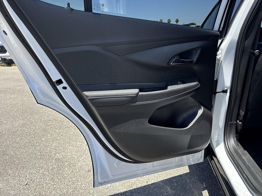 New 2026 Buick Envista Sport Touring FWD image 23
