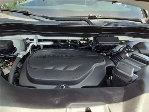 Used 2022 Honda Pilot Sport image 23