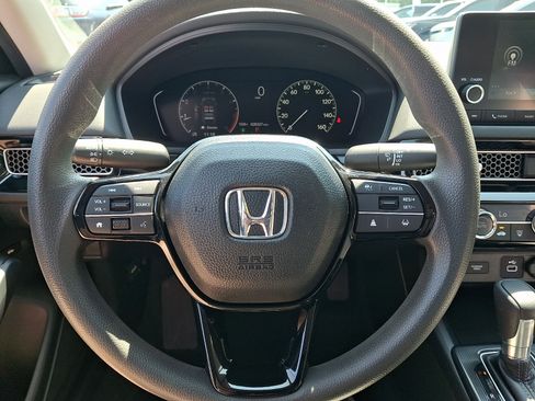 Used 2023 Honda Civic LX image 17