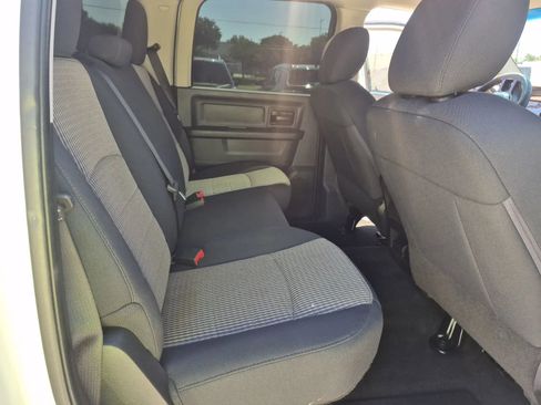 Used 2012 RAM 1500 Express w/ ST Popular Equipment Group AWD/4WD image 19