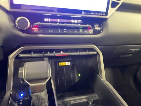 Used 2024 Toyota Tundra 1794 Edition image 17