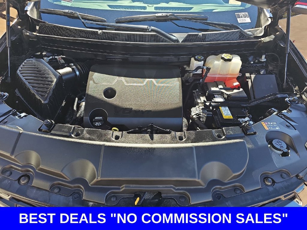 Used 2023 Chevrolet Traverse Premier w/ Redline Edition AWD/4WD image 34