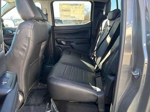 New 2025 Ford Ranger Lariat w/ FX4 Off-Road Package image 10