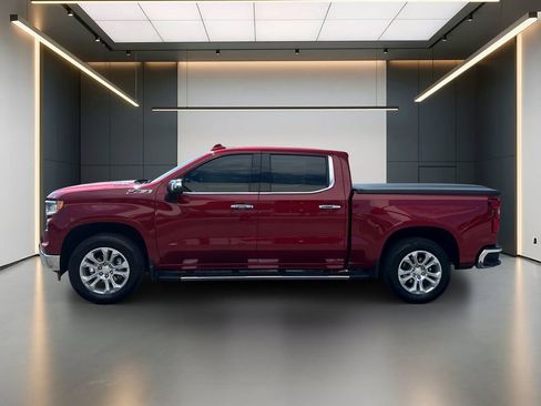 Used 2023 Chevrolet Silverado 1500 LTZ AWD/4WD image 2