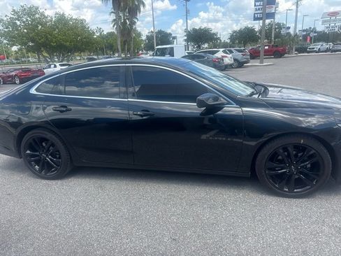 Used 2021 Chevrolet Malibu LT w/ Midnight Edition FWD image 4
