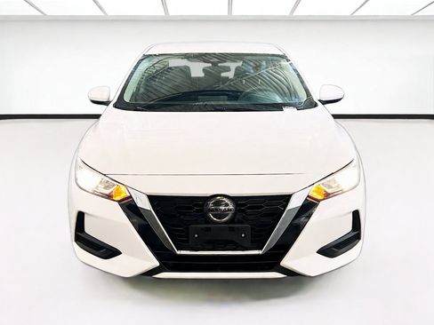 Used 2021 Nissan Sentra S FWD image 2