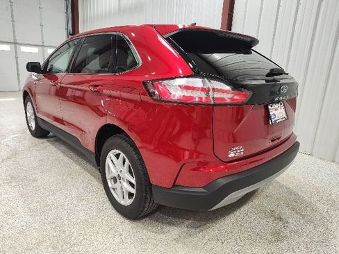 Used 2024 Ford Edge SEL w/ Convenience Package AWD/4WD image 6