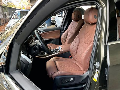 Used 2023 BMW X5 sDrive40i w/ Premium Package image 7