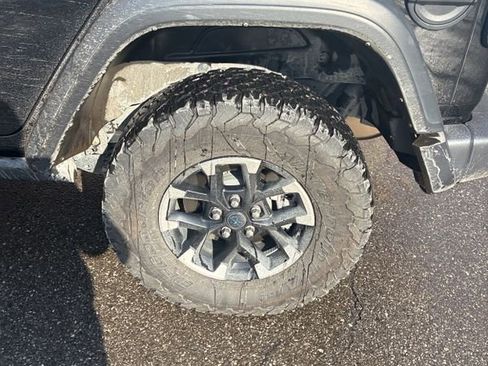 Used 2024 Jeep Wrangler Unlimited Rubicon 4xe image 15