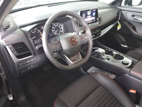 New 2026 Nissan Rogue SV image 9