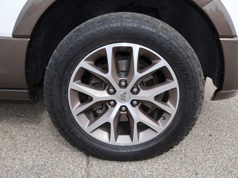 Used 2016 Ford Expedition King Ranch AWD/4WD image 34