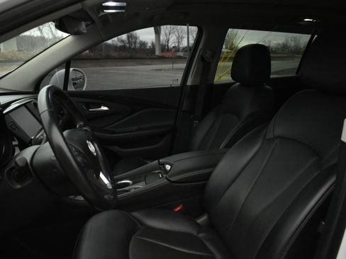 Used 2020 Buick Envision Essence w/ LPO, Active Package image 17