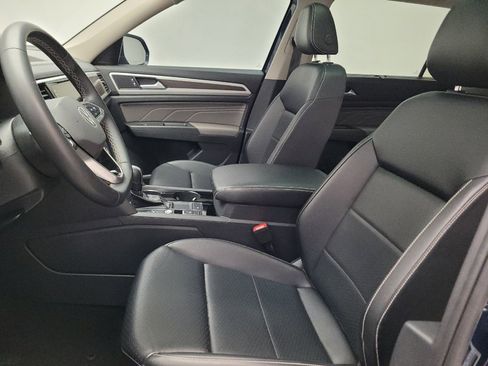 Used 2022 Volkswagen Atlas SE w/ Panoramic Sunroof Package FWD image 17