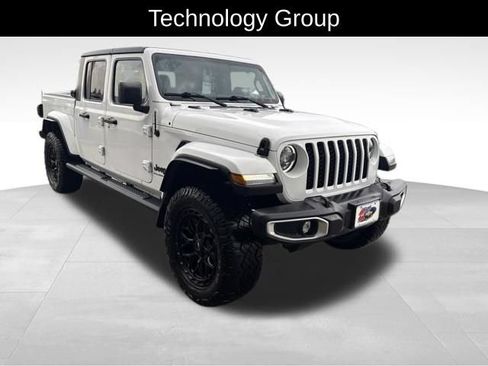 Used 2023 Jeep Gladiator Sport AWD/4WD image 4