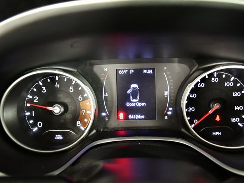 Used 2020 Jeep Compass Latitude image 18