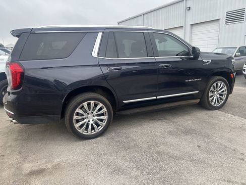 Used 2024 GMC Yukon Denali w/ Max Trailering Package image 3