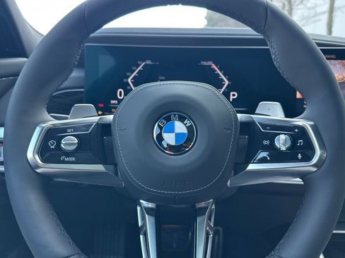 New 2026 BMW 740i image 20