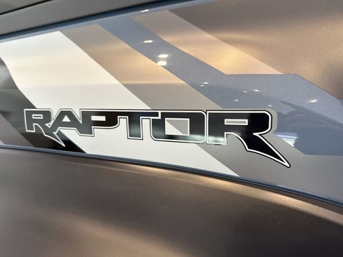 Used 2023 Ford Bronco Raptor w/ Interior Carbon Fiber Pack 6 image 16