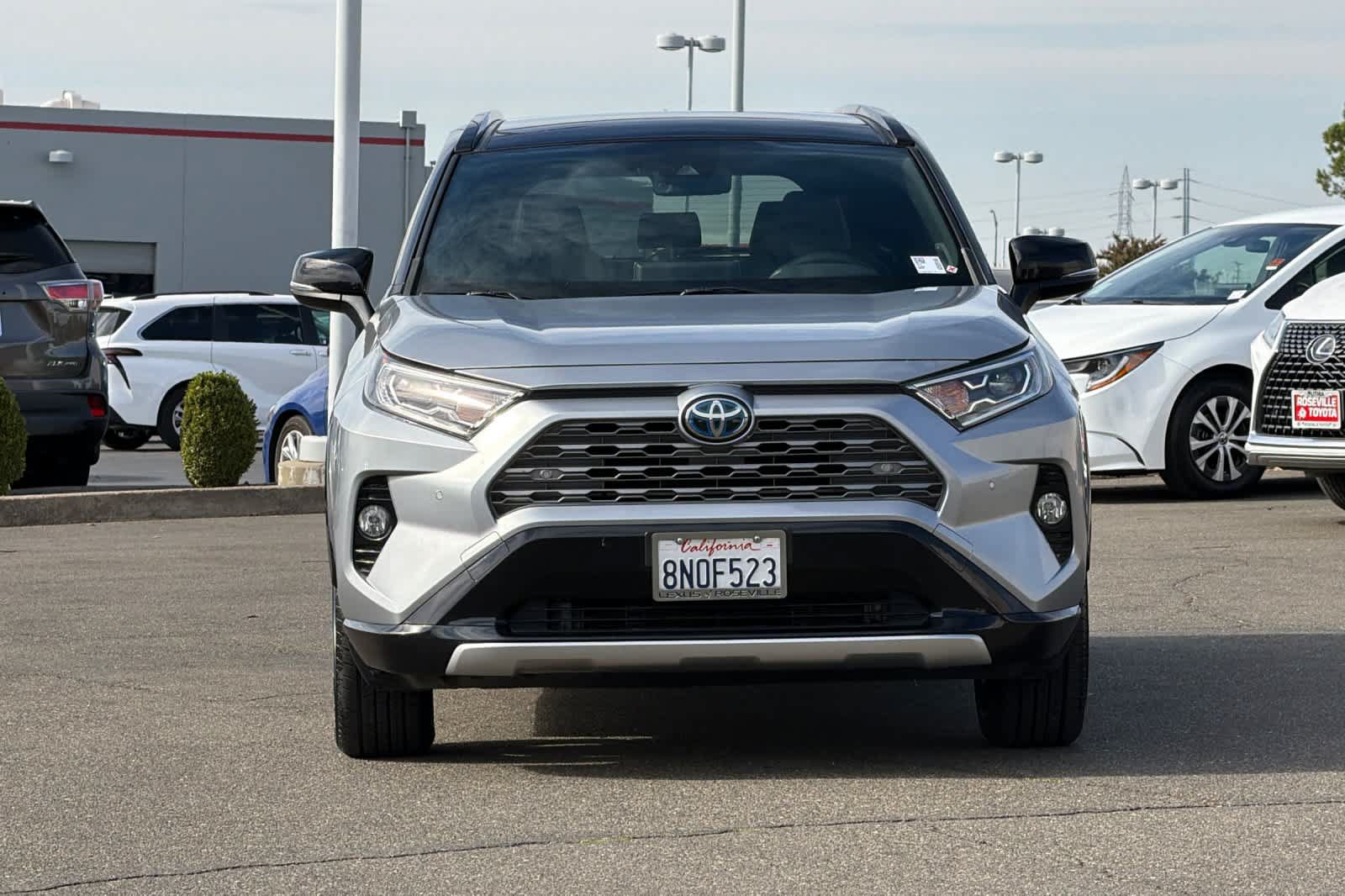 Used 2019 Toyota RAV4 XSE AWD/4WD image 10