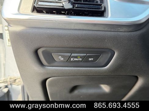 Used 2024 BMW X5 sDrive40i w/ Premium Package image 31