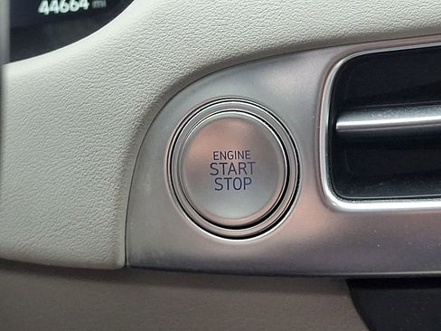 Used 2023 Hyundai Palisade Calligraphy image 26