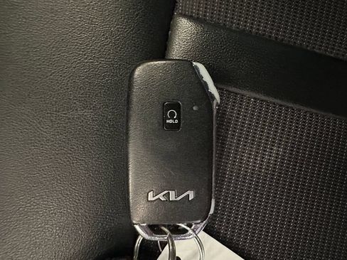 Used 2022 Kia K5 GT-Line FWD image 17