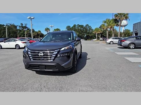 New 2026 Nissan Rogue SV image 21