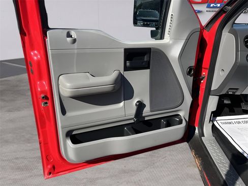 Used 2004 Ford F150 2WD Regular Cab image 13
