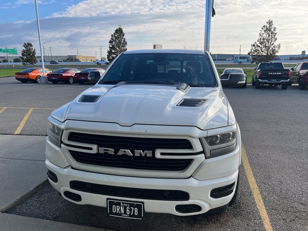 Used 2020 RAM 1500 Laramie w/ Sport Appearance Package AWD/4WD image 6