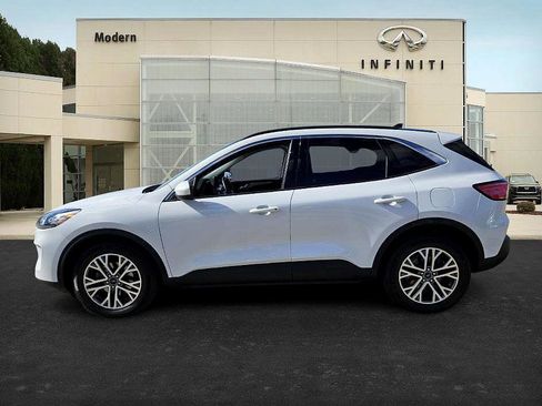 Used 2022 Ford Escape SEL w/ Technology Package image 6