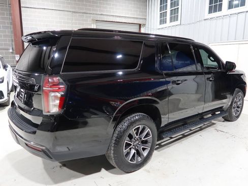 Used 2021 Chevrolet Suburban Z71 AWD/4WD image 5