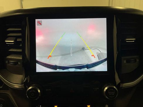 Used 2022 RAM 1500 Big Horn w/ Trailer Tow Group image 4