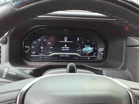 Used 2023 GMC Yukon XL Denali Ultimate image 18