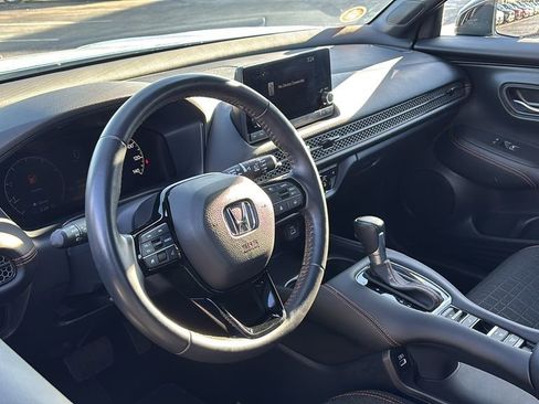 Certified 2023 Honda HR-V Sport image 26
