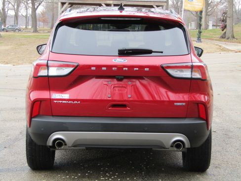 Used 2021 Ford Escape Titanium w/ Titanium Elite Package image 3