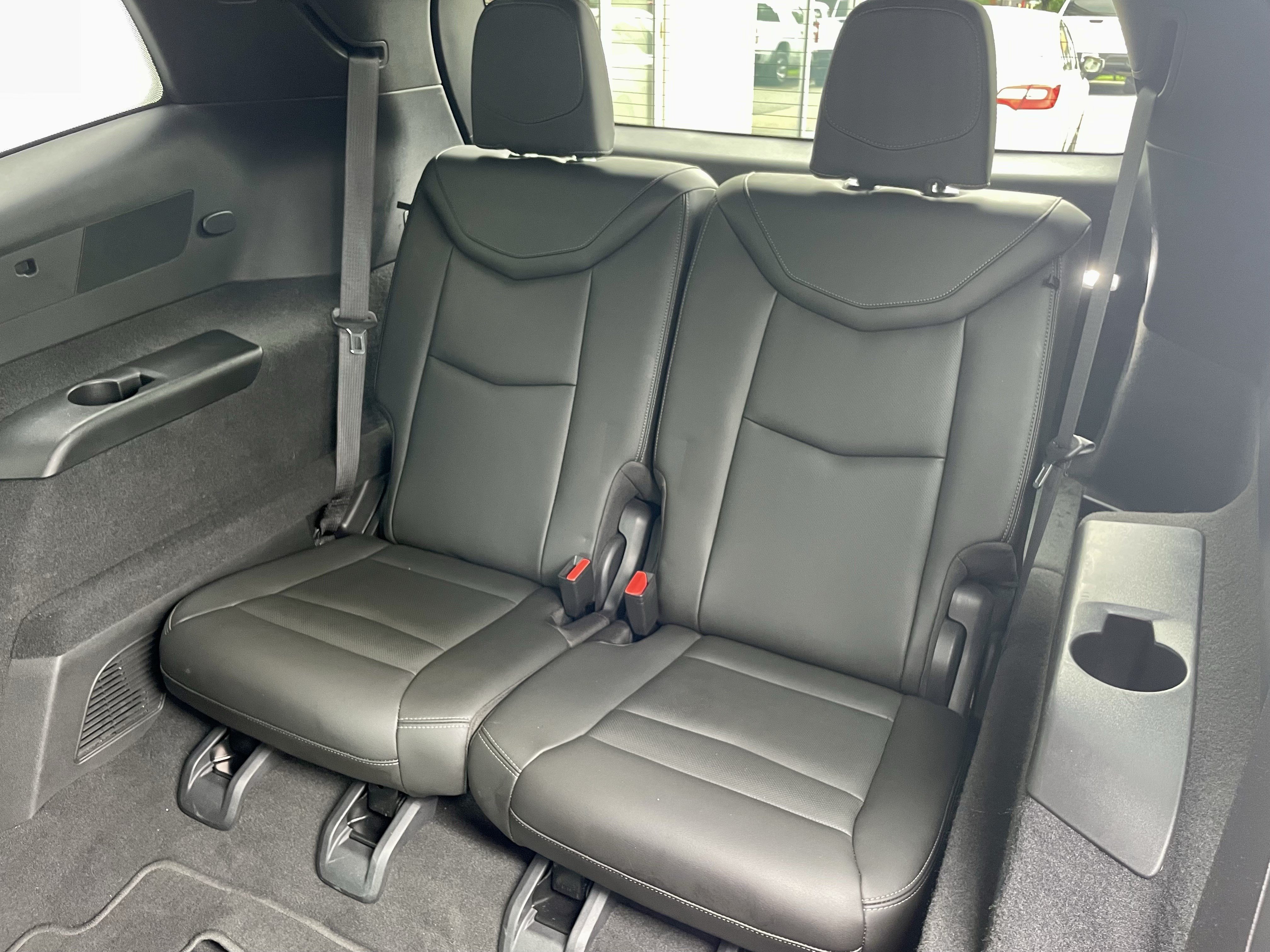 Used 2020 Cadillac XT6 Premium Luxury AWD/4WD image 32