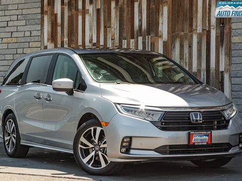 Used 2024 Honda Odyssey Touring image 9