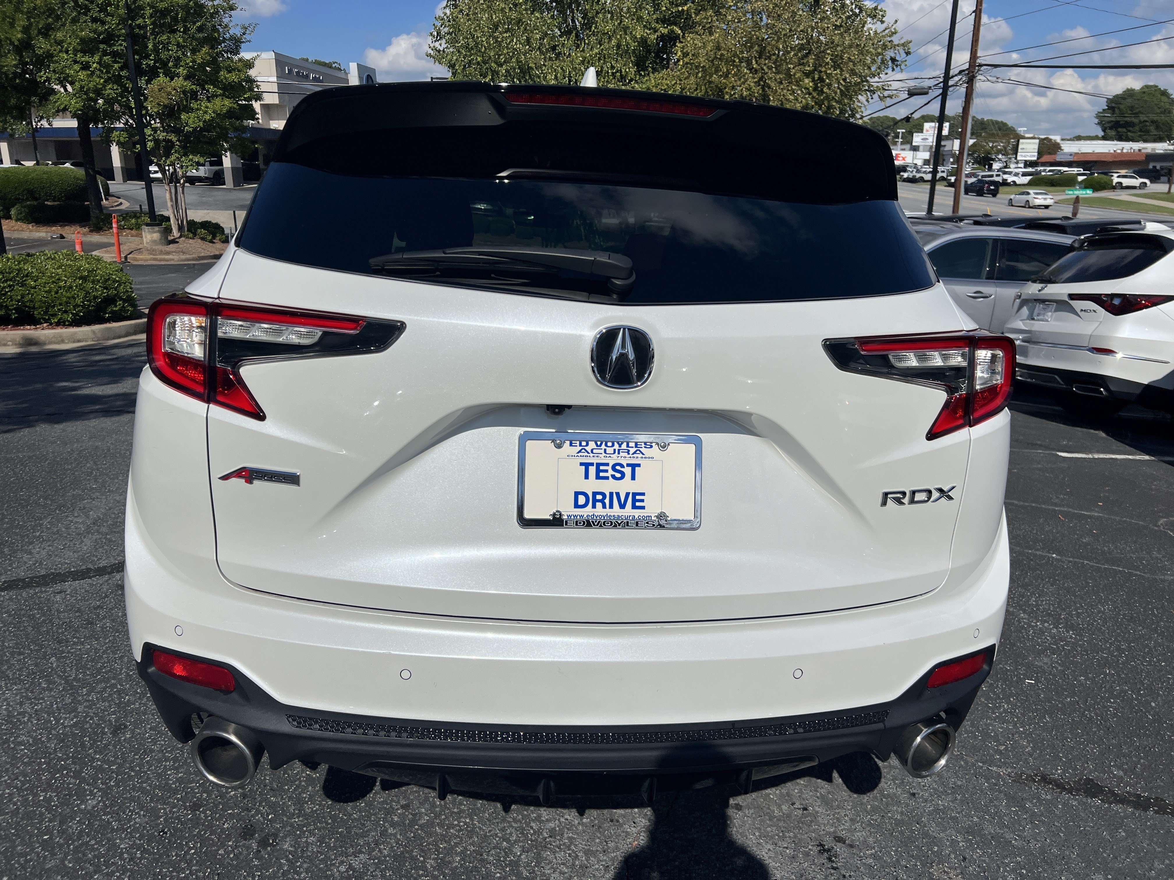 Used 2023 Acura RDX w/ Advance Package FWD image 4